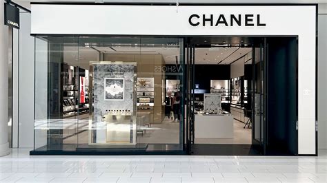 chanel find a store